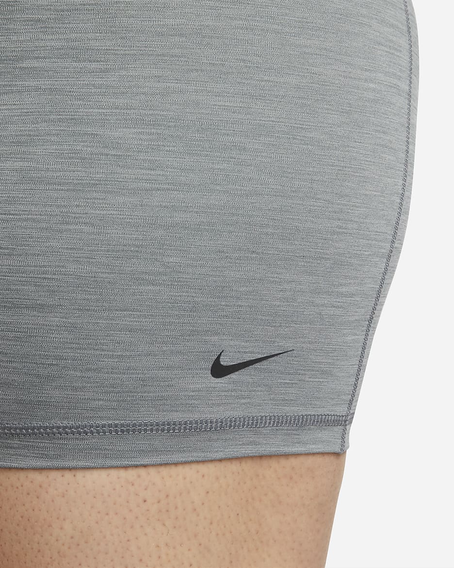 Nike pro plus size best sale